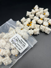 Load image into Gallery viewer, Gazzew and Boba U4T Thocky tactile switches