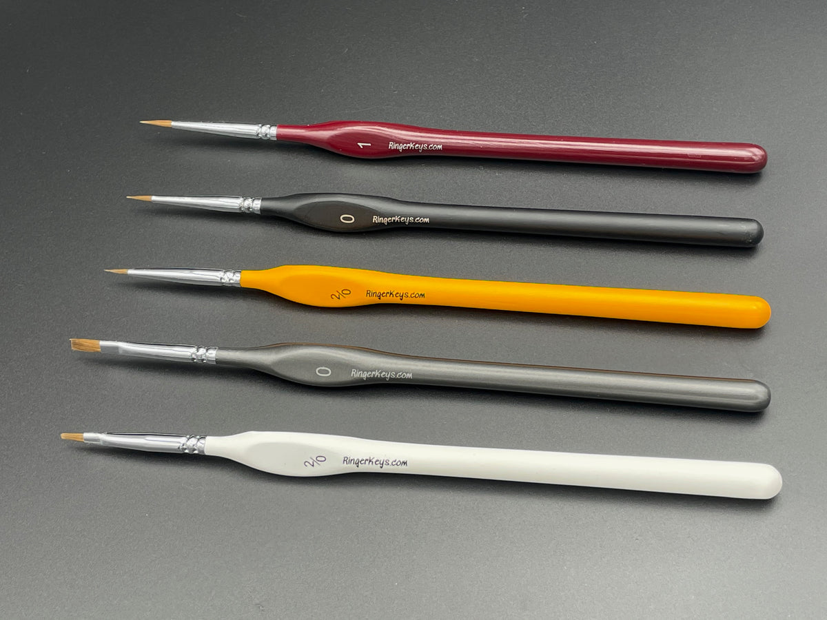 Red sable brush – Ringer Keys
